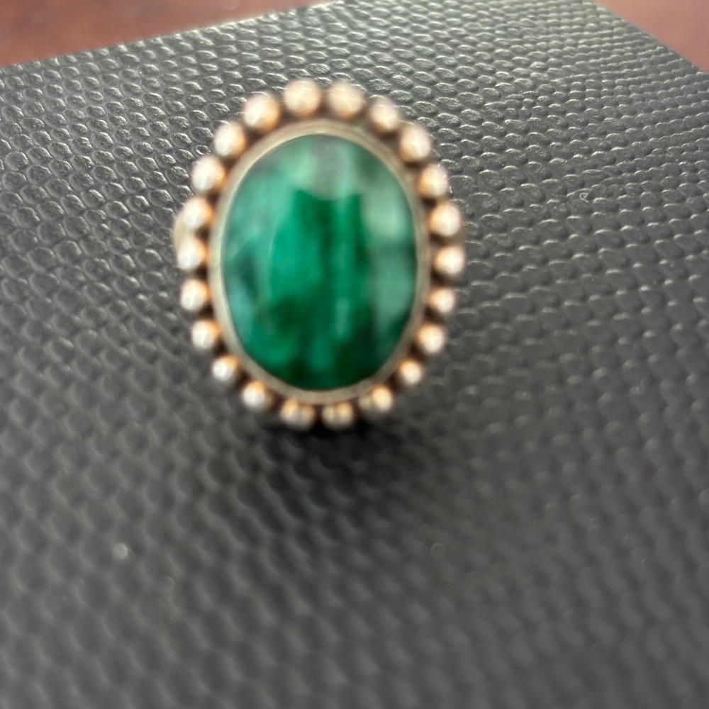 Elegant Green Stone Ring